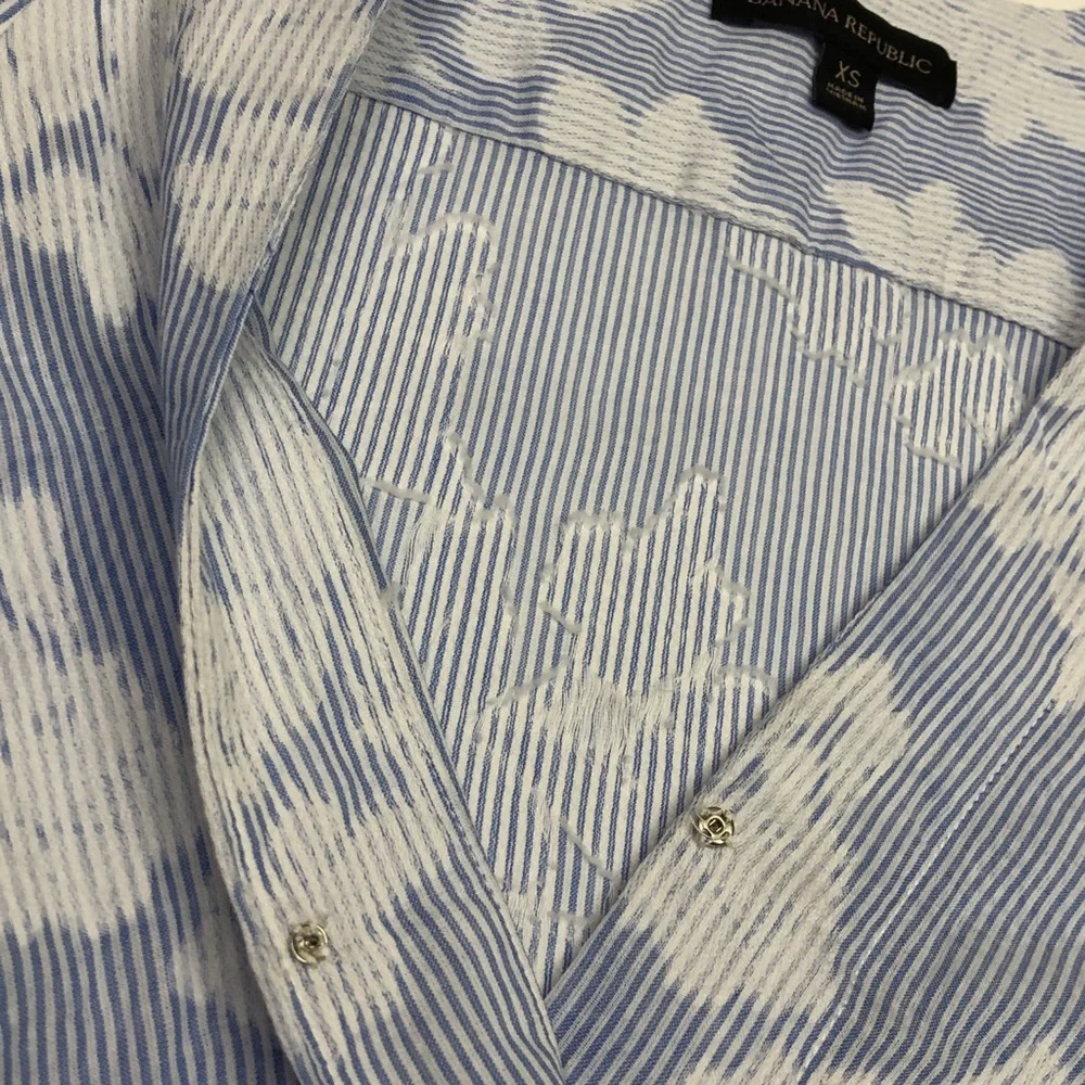 Banana Republic Puff Short Sleeve Blouse Top
